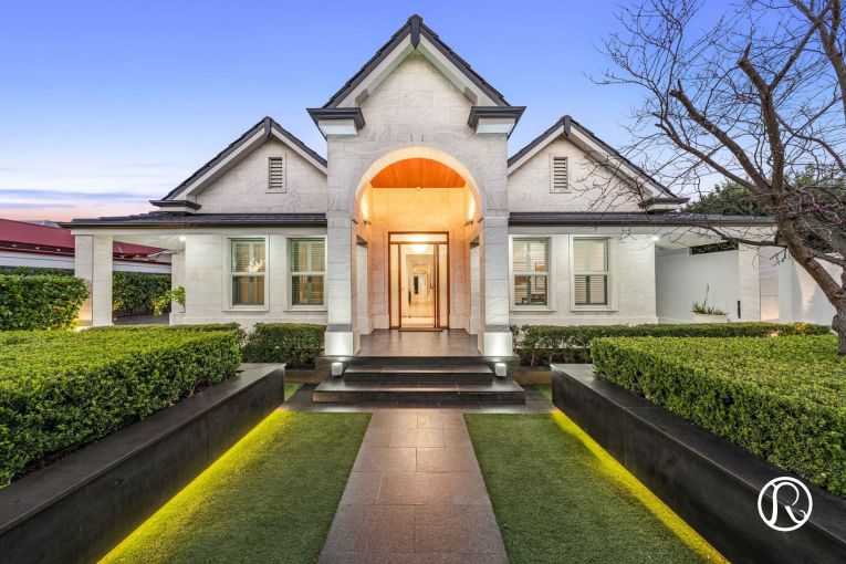 Thumbnail for 2 Gardiner Avenue, St Morris