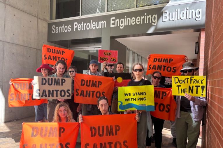Thumbnail for Uni drops Santos name from city campus