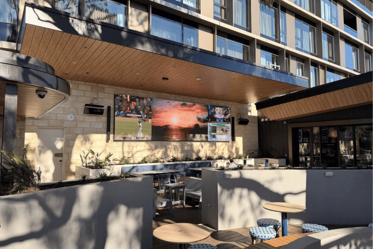 Thumbnail for Hotel Panorama takes top award